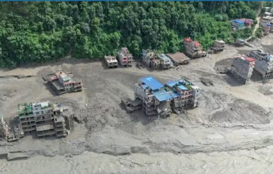 नारायणी नदी किनारमा बाढीले बगाएका ५४ शव र २५ अंग फेला, लुम्बिनीमा १६८ जना अझै बेपत्ता