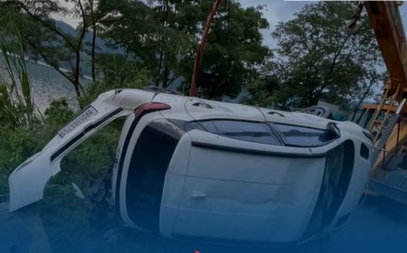 फेवातालमा कार खस्दा २ जनाको मृत्यु, २ जना घाइते