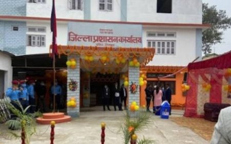 रौतहटका प्रमुख जिल्ला अधिकारी भुसाल गृह मन्त्रालय सरुवा, पौडेल आउदै