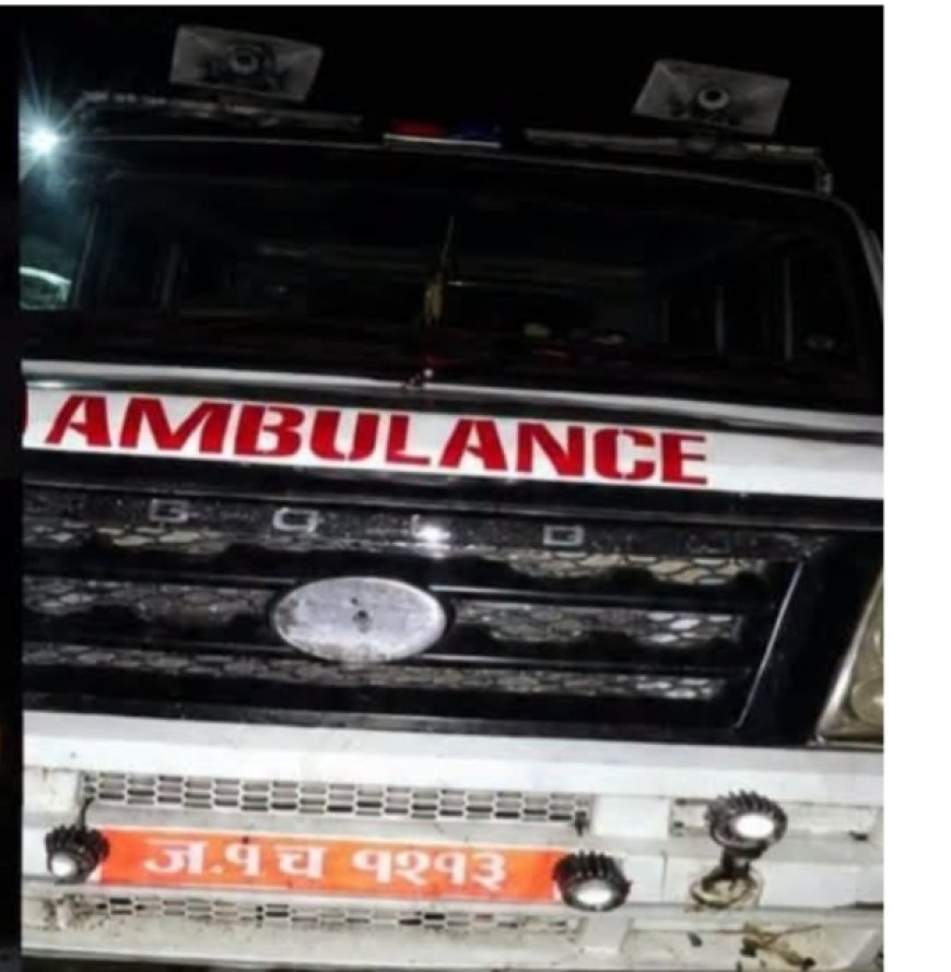 मानवीय सेवाको एम्बुलेन्समै गाँजाको तस्करी, १०५ किलो बरामद; चालक फरार