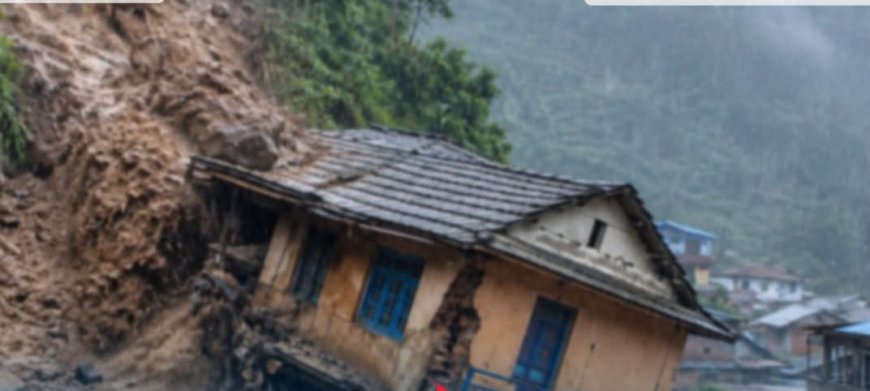 बागलुङमा पहिरोको वितण्डा : १२ जनाको मृत्यु, एक महिला बेपत्ता