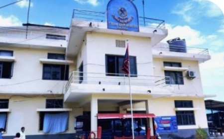 पर्सामा प्रहरीमाथि घुस प्रकरण : इन्स्पेक्टरसहित तीन जना जिल्ला तानिए, छानबिन समिति गठन