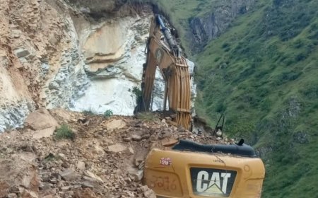मुगुमा स्काईभेटरसहित पुरिएका चालक उद्धारपछि अस्पताल लगियो