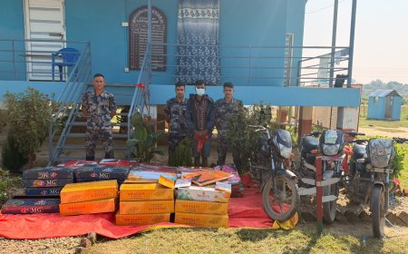 भारतबाट भन्सार छली ल्याइएको साढे ११ लाखको कपडा र ३ मोटरसाइकल बारामा सशस्त्रद्वारा बरामद, एक नियन्त्रणमा