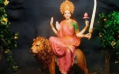 नवरात्रको छैटौँ दिन आज देवी कात्यायनीको पूजा आराधना गरिँदै